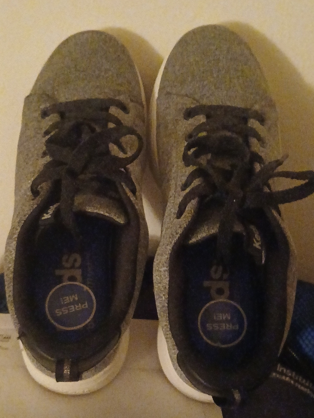 Keds Womens Grey Sparkle Lace-Up Sneakers